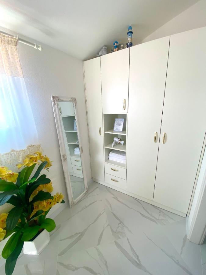 Apartments And Rooms Katarina Živogošće Zewnętrze zdjęcie