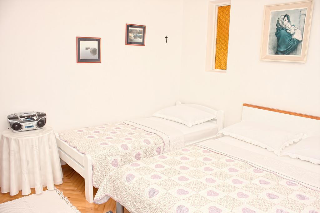 Apartments And Rooms Katarina Živogošće Zewnętrze zdjęcie